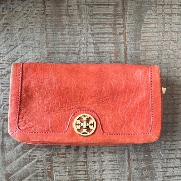 Tory Burch Orange Leather Handbag and Wallet Set - Picture 2 of 12